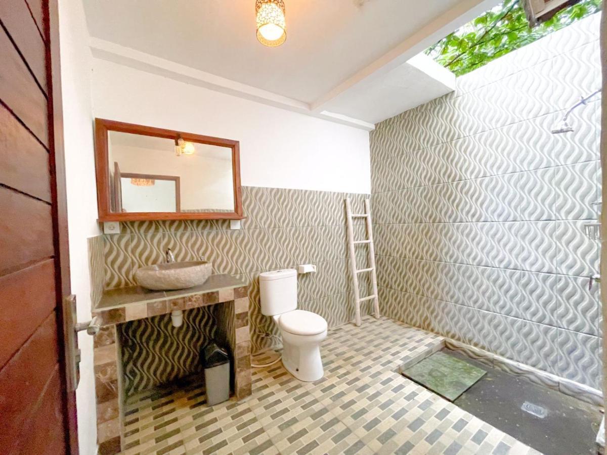 Enak Bungalow 아메드 외부 사진
